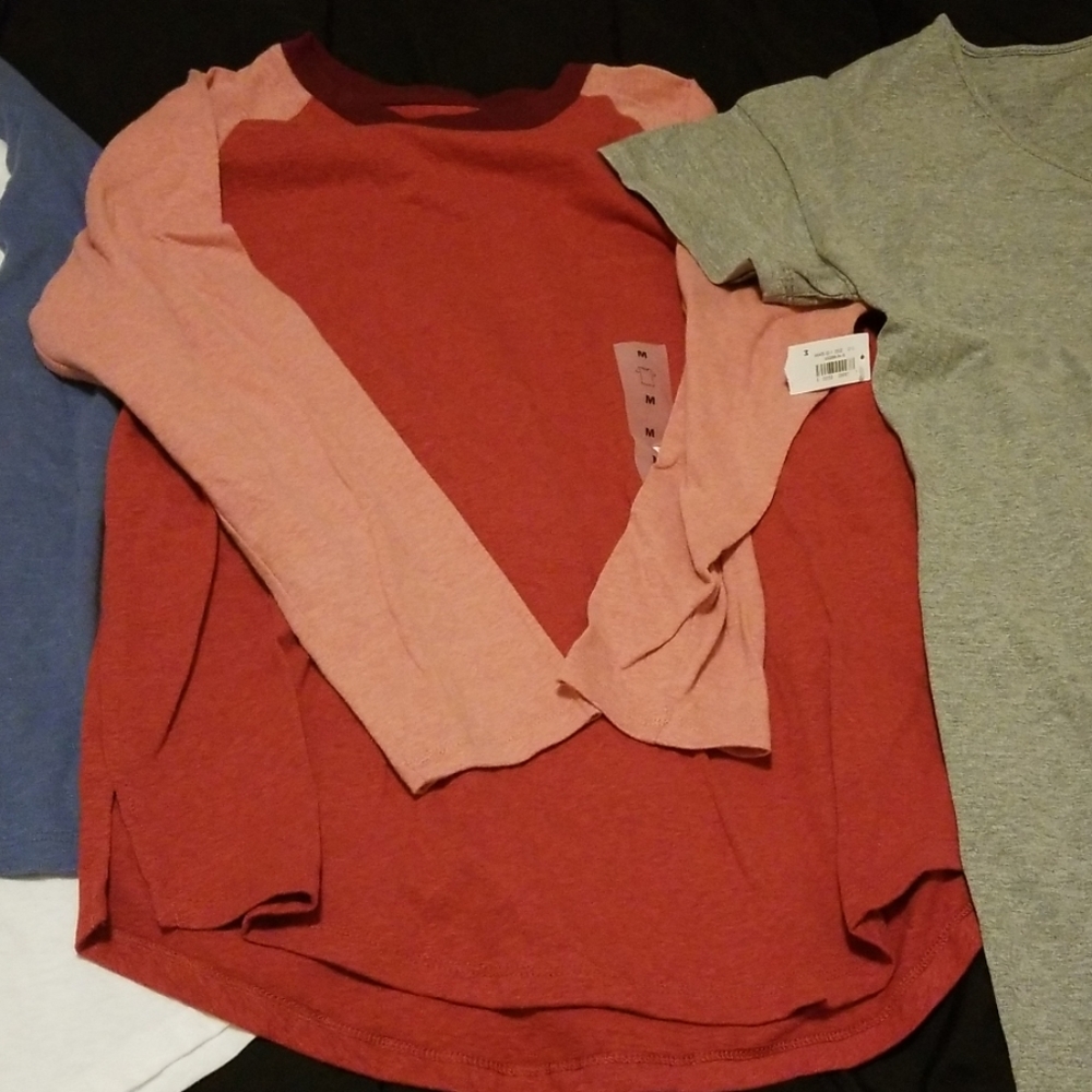 New Ladies Bundle - Picture 4 of 7
